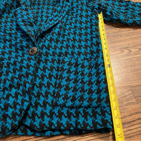 Vintage Teal and Black Checkered blazer - Picture 11 of 13